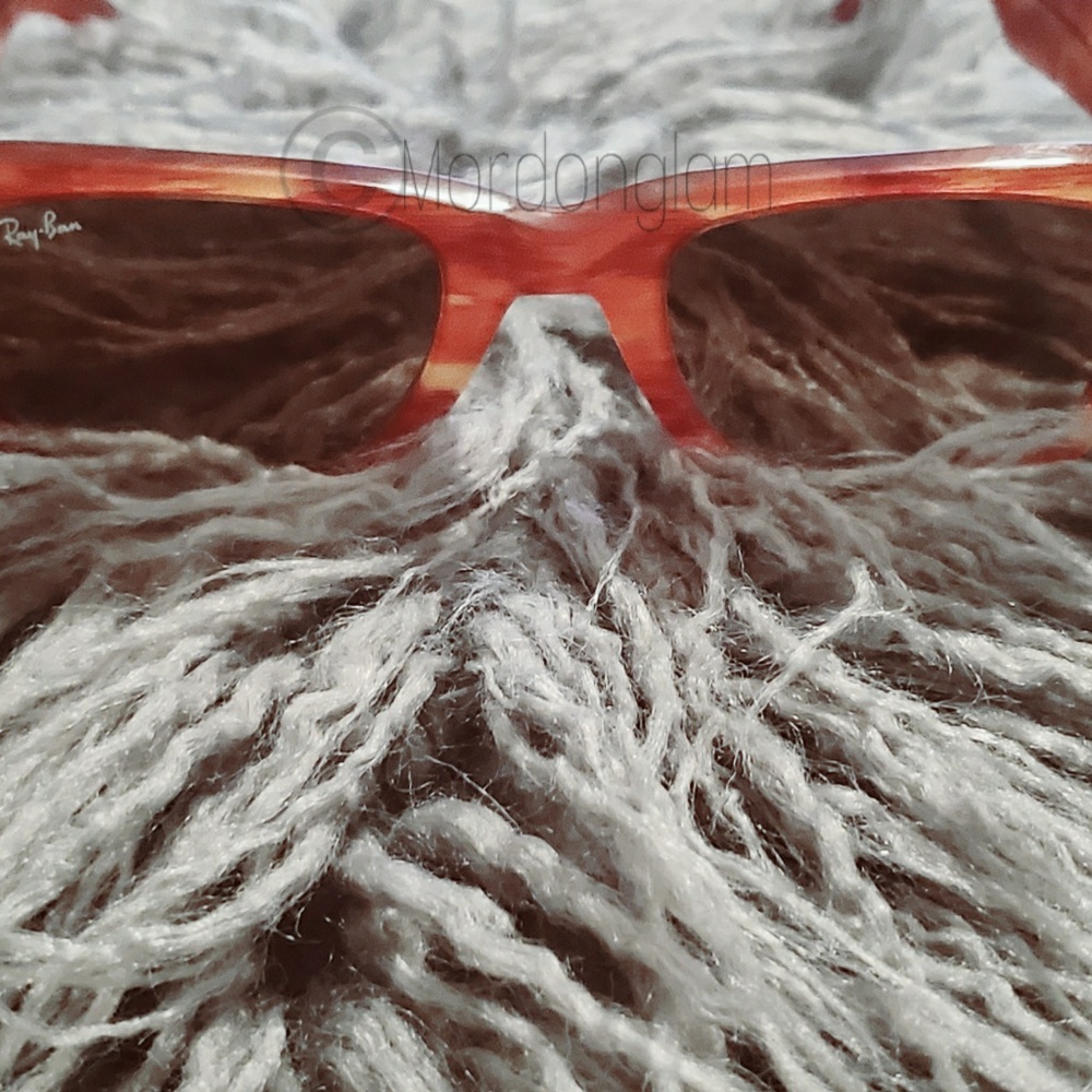 Sunglasses - Picture 2 of 4
